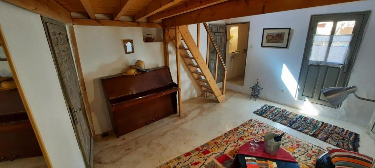 Maison D'Hotes Irocha Tisseldei Luaran gambar
